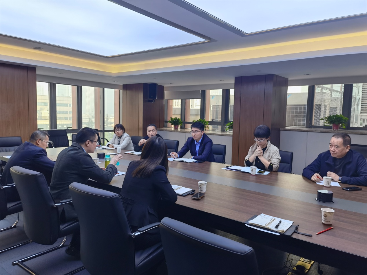 固定收益部與長安信托政信事業(yè)部、西安未央城市建設(shè)集團有限公司進行業(yè)務(wù)座談                                                                                         